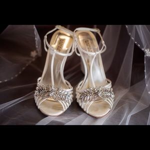 Badgley Mischka Gigi crystal wedges